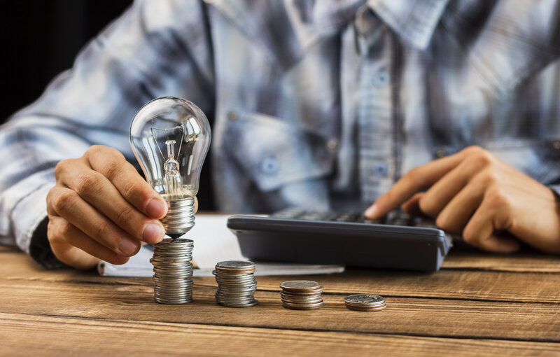 Importance of adding a counterweight of hybrid funds to your portfolio