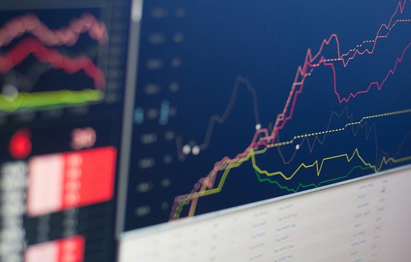 Optimizing performance across market cycles through long short strategy